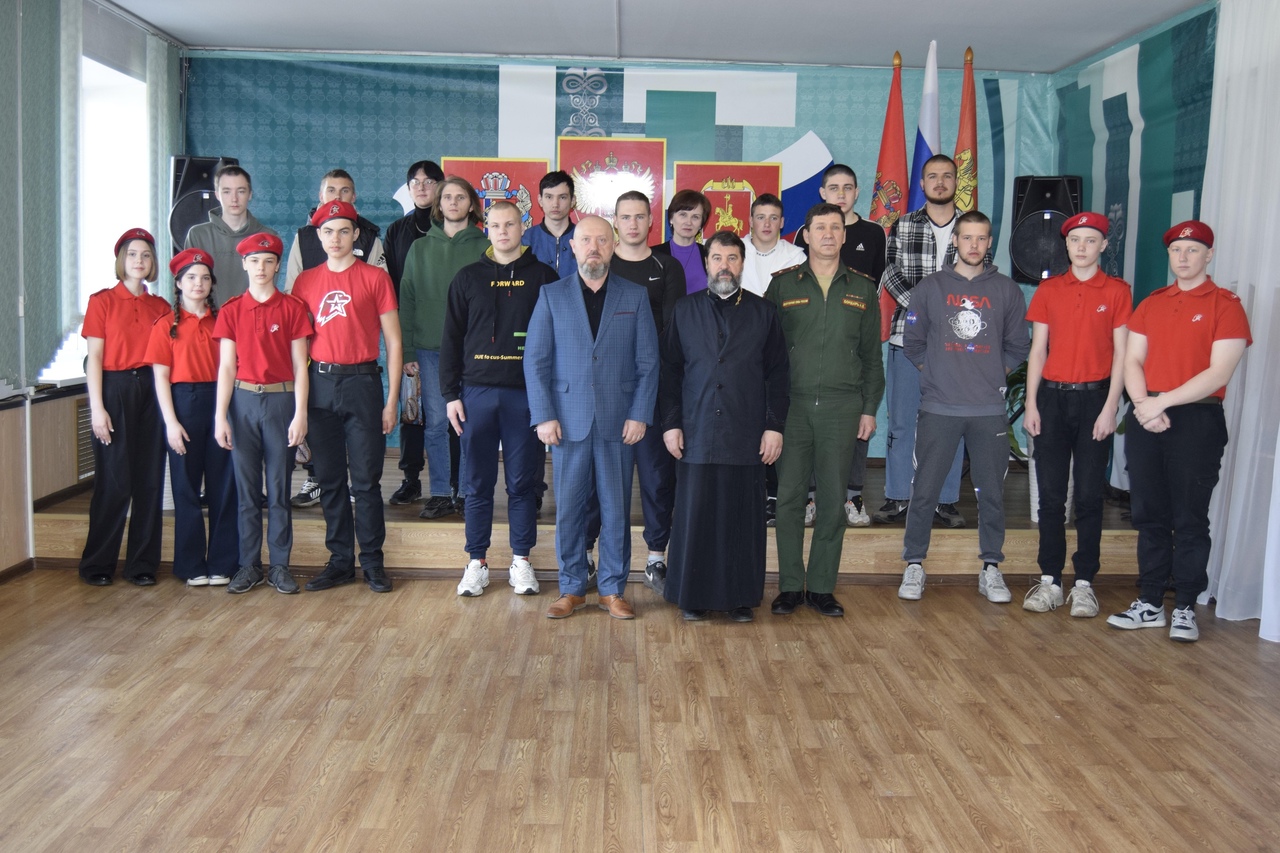 Служба в армии – мужественное и ответственное дело, достойное настоящего мужчины.