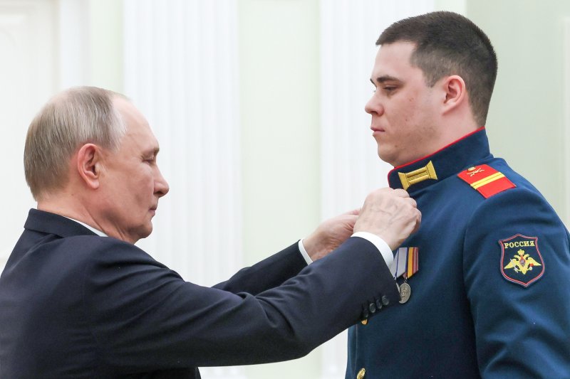 Герой России - Владимир Сафронов.