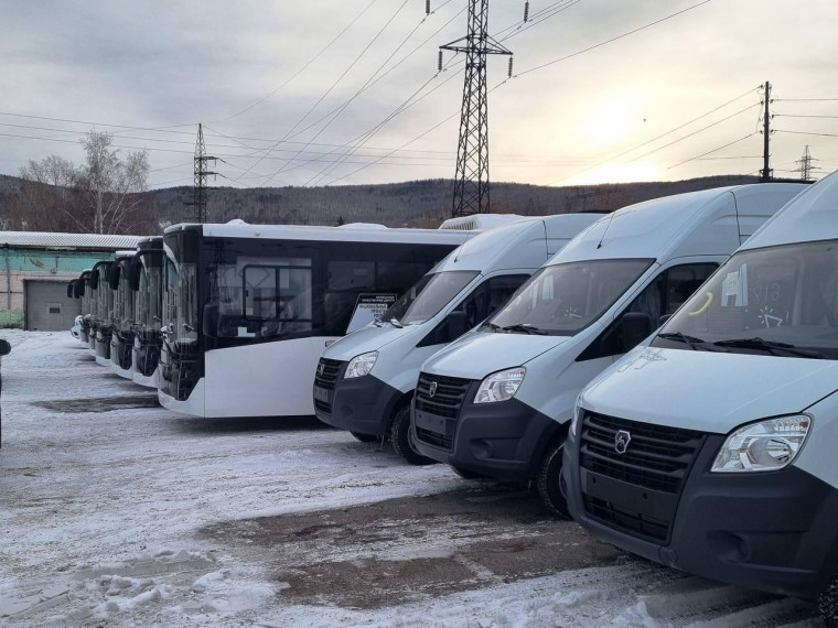 Губернатор Котюков рассказал о приобретении 17 новых автобусов. Губернатор Котюков рассказал о приобретении 17 новых автобусов.